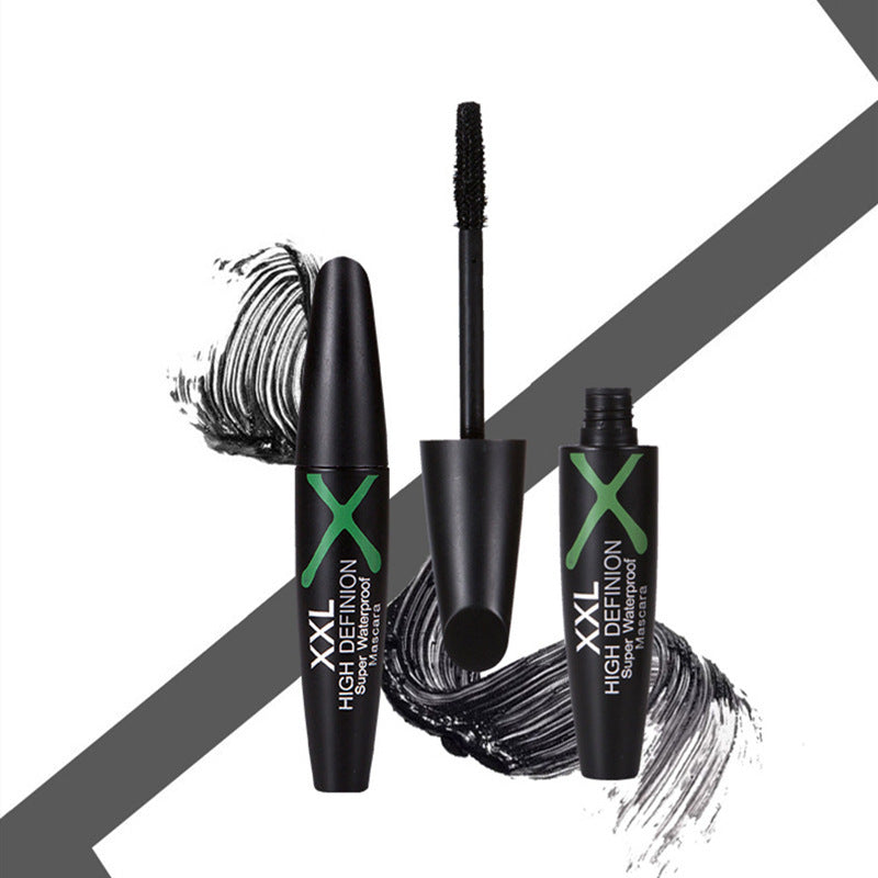 No smudge Mascara, Long And Curly,
