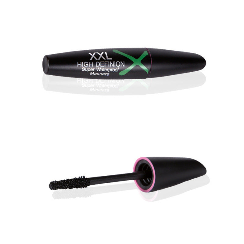 No smudge Mascara, Long And Curly,